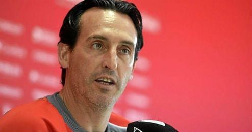 "No es fácil encontrar futbolistas que mejoren lo que tenemos y que estén en el mercado, están trabajando en ello". "No es fácil encontrar futbolistas que mejoren lo que tenemos y que estén en el mercado, están trabajando en ello".