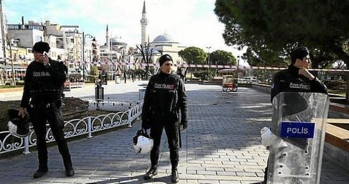 En octubre, el Gobierno ya aplicó un bloqueo similar tras el doble ataque de Ankara. En octubre, el Gobierno ya aplicó un bloqueo similar tras el doble ataque de Ankara.