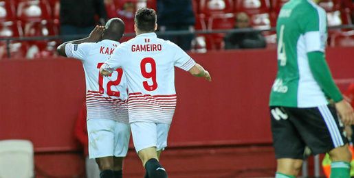 Kakuta celebra su tanto. Kakuta celebra su tanto.