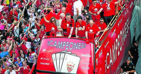 El Sevilla es también el 14º con más títulos nacionales y el 19º mejor coeficiente UEFA. El Sevilla es también el 14º con más títulos nacionales y el 19º mejor coeficiente UEFA.