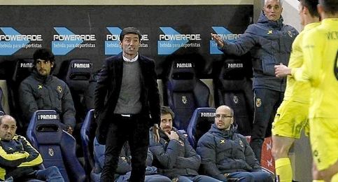 Marcelino, ante el Betis. Marcelino, ante el Betis.