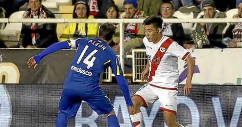 En la imagen Zhang Chengdong en un partido contra el Getafe. En la imagen Zhang Chengdong en un partido contra el Getafe.