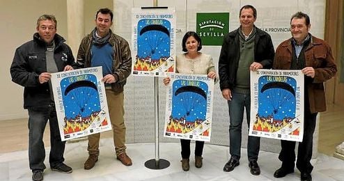 Paralelamente se celebrará la Feria del Vuelo. Paralelamente se celebrará la Feria del Vuelo.