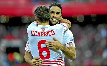 Carriço y Rami forman una buena dupla en defensa. Carriço y Rami forman una buena dupla en defensa.
