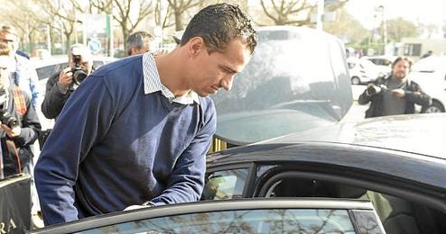 Damiao, a su llegada a Sevilla el pasado lunes. Damiao, a su llegada a Sevilla el pasado lunes.