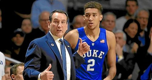 Mike Krzyzewski entrenador de Duke Mike Krzyzewski entrenador de Duke