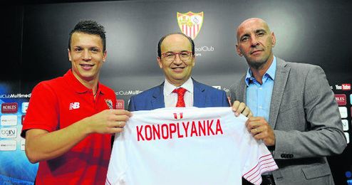 Monchi sigue confiando en Konoplyanka. Monchi sigue confiando en Konoplyanka.