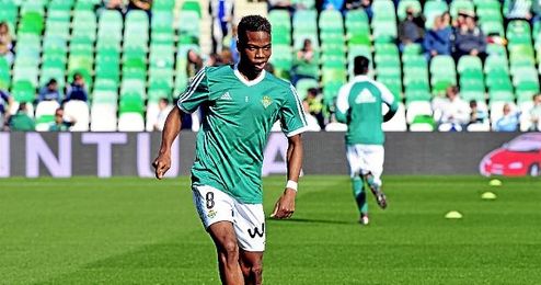 Musonda durante el calentamiento Musonda durante el calentamiento