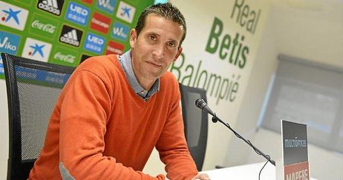 Juan Merino, hoy en sala de prensa. Juan Merino, hoy en sala de prensa.