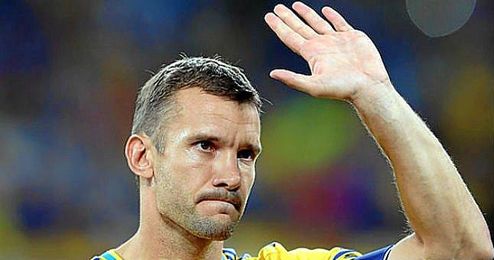 Andriy Shevchenko, en un partido con el combinado nacional ucraniano. Andriy Shevchenko, en un partido con el combinado nacional ucraniano.