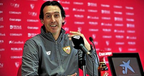 Emery, en sala de prensa. Emery, en sala de prensa.