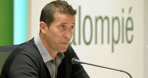 Merino, en sala de prensa. Merino, en sala de prensa.