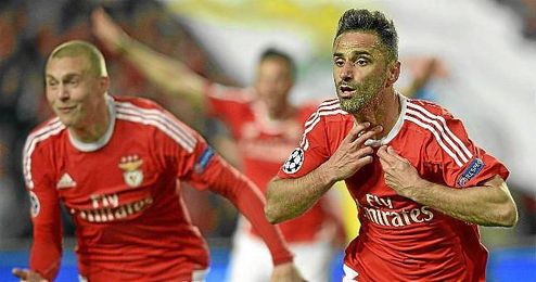 Jonas celebra un gol con el Benfica en la Champions. Jonas celebra un gol con el Benfica en la Champions.