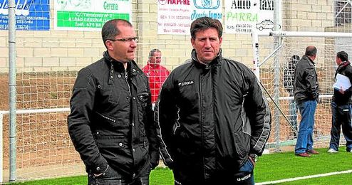 José Juan Romero y Diego Román, el día de la inauguración del estadio rojinegro. José Juan Romero y Diego Román, el día de la inauguración del estadio rojinegro.