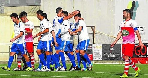 El Alcalá celebra un gol de esta temporada. El Alcalá celebra un gol de esta temporada.