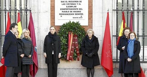 En la imagen, la placa conmemorativa del homenaje a las víctimas del atentado. En la imagen, la placa conmemorativa del homenaje a las víctimas del atentado.