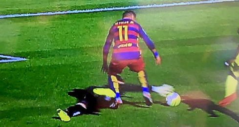 El penalti pitado por Sánchez Martínez que no fue. El penalti pitado por Sánchez Martínez que no fue.