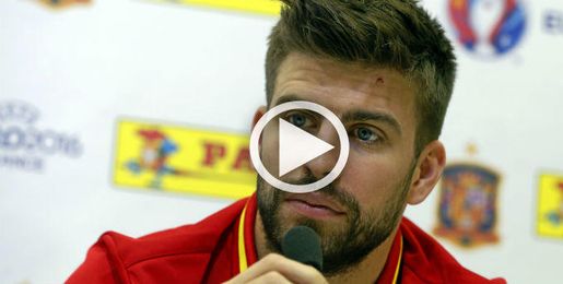 Gerard Piqué, con España. Gerard Piqué, con España.