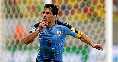 Suárez celebra su gol ante Brasil. Suárez celebra su gol ante Brasil.