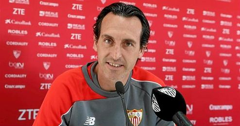 Unai Emery, en sala de prensa. Unai Emery, en sala de prensa.