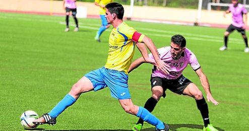 Navarro, capitán del San Juan, en un lance contra el San Fernando. Navarro, capitán del San Juan, en un lance contra el San Fernando.