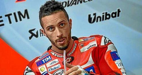 Dovizioso admitió que estaría "un poco sorprendido" sobre el posible fichaje de Jorge Lorenzo para Ducati. Dovizioso admitió que estaría "un poco sorprendido" sobre el posible fichaje de Jorge Lorenzo para Ducati.