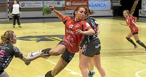 En la imagen, una de las jugadoras del equipo. En la imagen, una de las jugadoras del equipo.