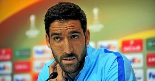 Raúl García, en la sala de prensa del Sánchez Pizjuán. Raúl García, en la sala de prensa del Sánchez Pizjuán.
