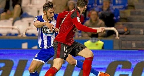 El deportivista Jonás Gutiérrez en un lance del duelo copero ante el Mirandés El deportivista Jonás Gutiérrez en un lance del duelo copero ante el Mirandés