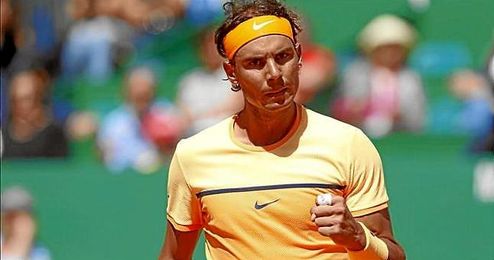 Nadal cierra el puño celebrando un punto ante Murray. Nadal cierra el puño celebrando un punto ante Murray.