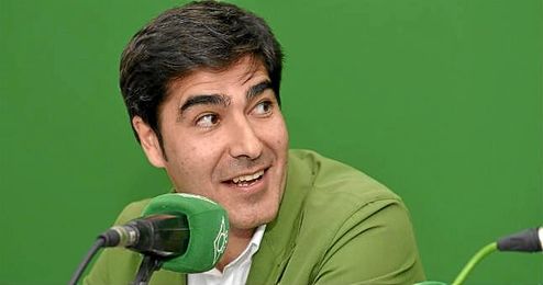 Ángel Haro, presidente del Betis, en la radio oficial del club. Ángel Haro, presidente del Betis, en la radio oficial del club.
