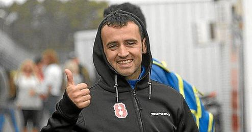 Héctor Barberá se mostró muy feliz por el rendimiento de la moto durante los test de hoy en Jerez. Héctor Barberá se mostró muy feliz por el rendimiento de la moto durante los test de hoy en Jerez.