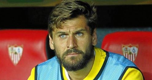 El banquillo es el lugar más habitual para un Llorente que muchas veces ni salta al campo. El banquillo es el lugar más habitual para un Llorente que muchas veces ni salta al campo.