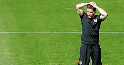 Simeone dirigirá hoy al Atlético en las semifinales de la ´Champions´. Simeone dirigirá hoy al Atlético en las semifinales de la ´Champions´.