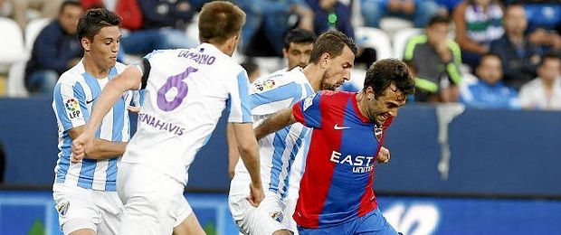 Los goles de Rossi no han valido para salvar al Levante. Los goles de Rossi no han valido para salvar al Levante.