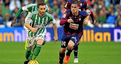 Imagen del Betis-Eibar del Benito Villamarín. Imagen del Betis-Eibar del Benito Villamarín.