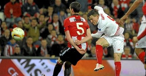 Gameiro, en el partido de San Mamés de Europa League. Gameiro, en el partido de San Mamés de Europa League.