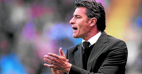 En la imagen, el entrenador Míchel. En la imagen, el entrenador Míchel.