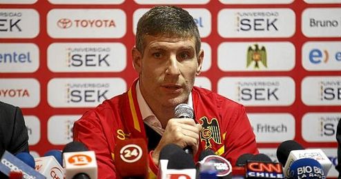 Martín Palermo en su presentación con la Unión Española chilena. Martín Palermo en su presentación con la Unión Española chilena.