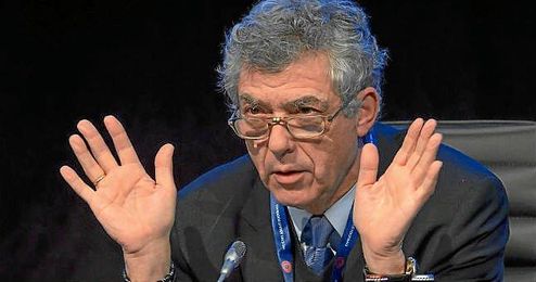 Todo hace indicar que Ángel María Villar se presentará. Todo hace indicar que Ángel María Villar se presentará.