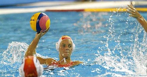Jennifer Pareja, internacional desde 2013, es la jugadora más laureada de la historia del waterpolo español. Jennifer Pareja, internacional desde 2013, es la jugadora más laureada de la historia del waterpolo español.