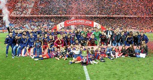 Hubo una única final, pero hubo dos campeones. Hubo una única final, pero hubo dos campeones.