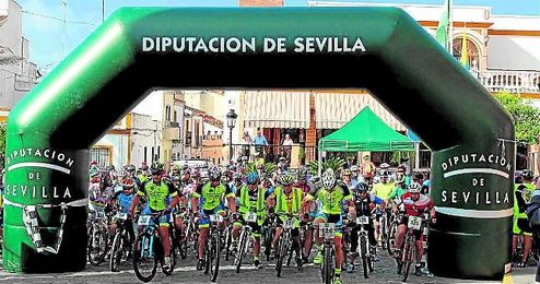 Gines vivió el inicio del Circuito Provincial de Marchas Cicloturistas Populares BTT. Gines vivió el inicio del Circuito Provincial de Marchas Cicloturistas Populares BTT.