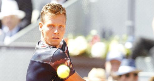 Se medirá ante Novak Djokovic en la siguiente eliminatoria. Se medirá ante Novak Djokovic en la siguiente eliminatoria.