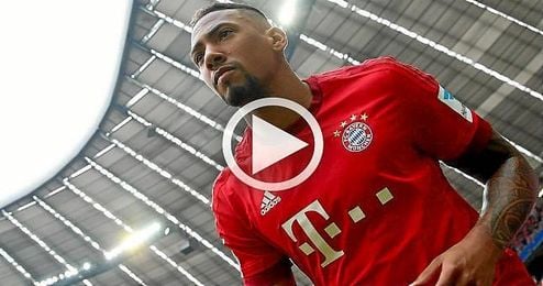 Boateng: "Dani Alves dio un ejemplo de como reaccionar ante el racismo" Boateng: "Dani Alves dio un ejemplo de como reaccionar ante el racismo"