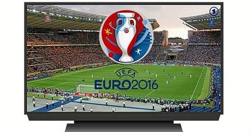 La UEFA espera acoger a más de 2.000 millones de televidentes. La UEFA espera acoger a más de 2.000 millones de televidentes.