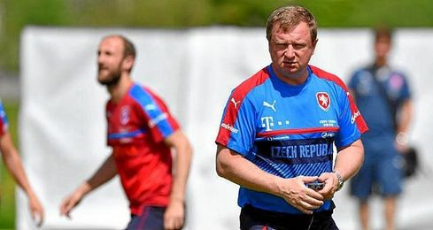 "No creo que vayamos a defender tan fuertemente contra los demás equipos". "No creo que vayamos a defender tan fuertemente contra los demás equipos".