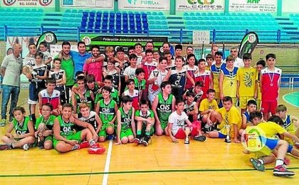 El campeón fue el C.B. Qalat de Alcalá de Guadaíra. El campeón fue el C.B. Qalat de Alcalá de Guadaíra.
