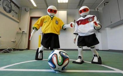 El objetivo de los organizadores es poder jugar un partido contra el campeón del mundo en el 2050. El objetivo de los organizadores es poder jugar un partido contra el campeón del mundo en el 2050.