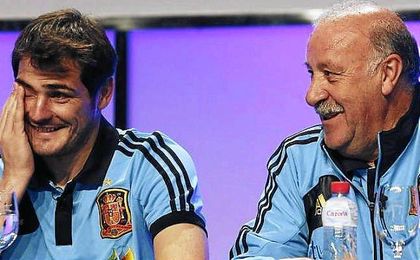 Iker y del Bosque vuelven a tener una relación cordial. Iker y del Bosque vuelven a tener una relación cordial.